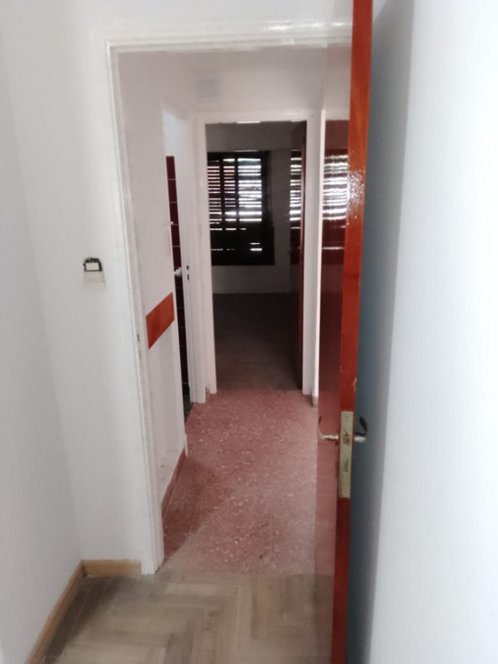 DOS CASAS DE 3 AMB. CADA UNA. ARRUE Y LURO