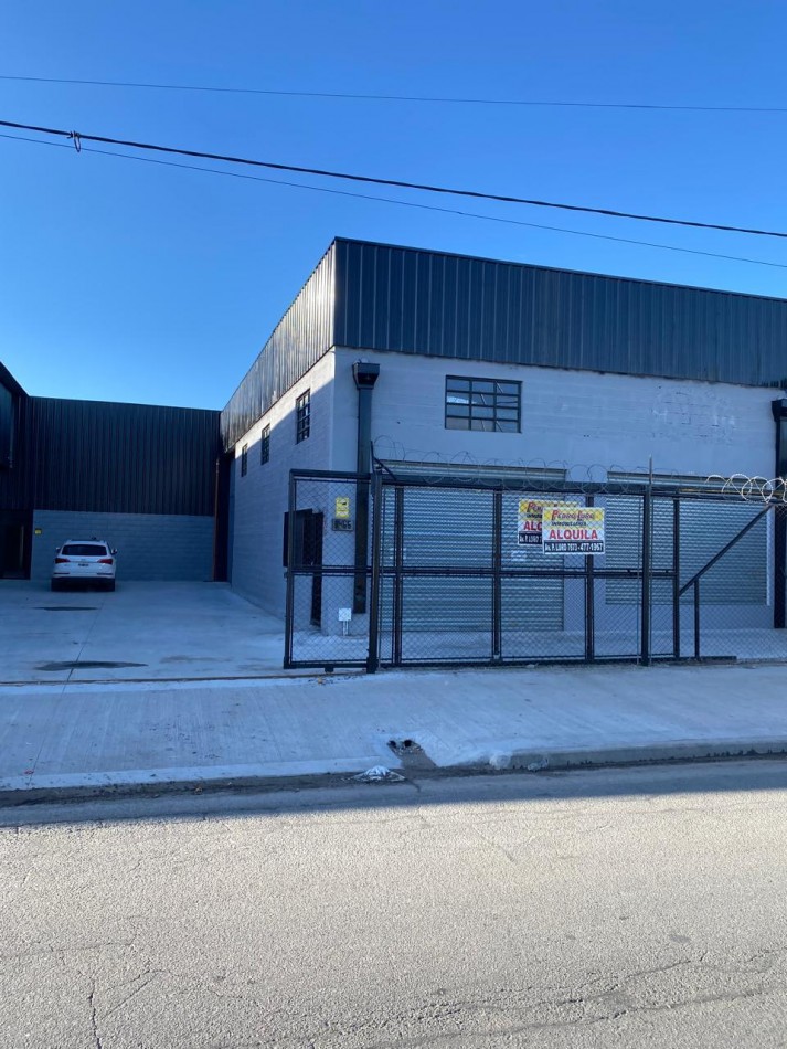 GALPON 300M2+200M2 CARGA DESCARGA. LURO Y PIGUE