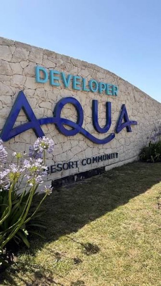 LOTE EN DEVELOPER AQUA. 780M2. *(OPORTUNIDAD)*