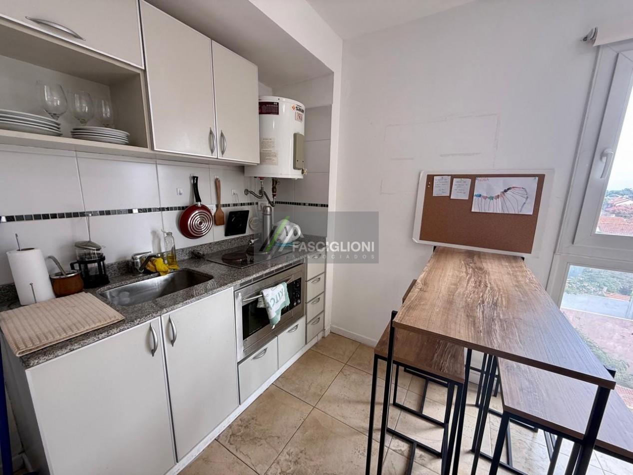 VENTA MODERNO AMBIENTE A METROS DEL MAR