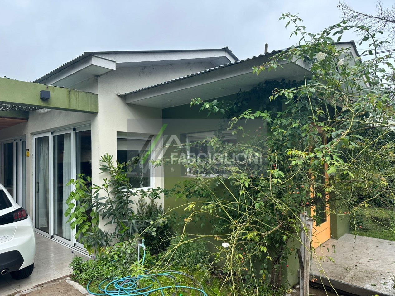 VENTA IMPORTANTE CHALET EN MAR DEL PLATA 