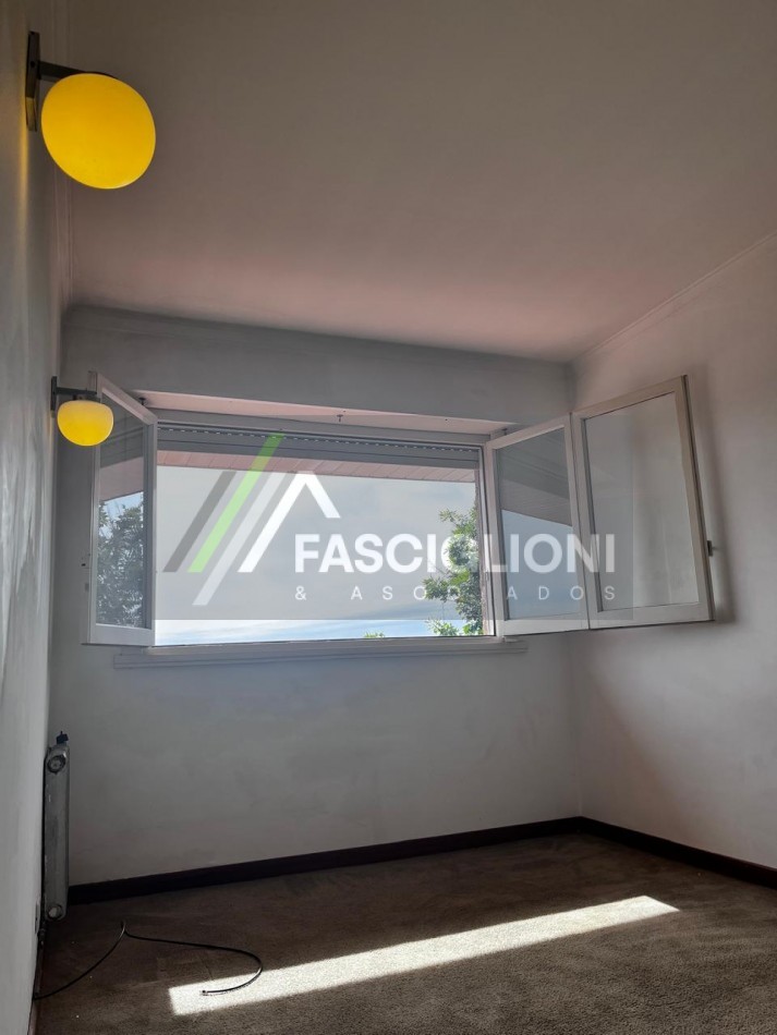 CHALET EN PLANTA ALTA DE 2 PISOS. 4 amb. MEXICO 2500