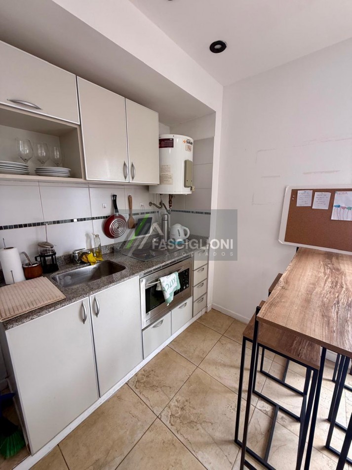 VENTA MODERNO AMBIENTE A METROS DEL MAR