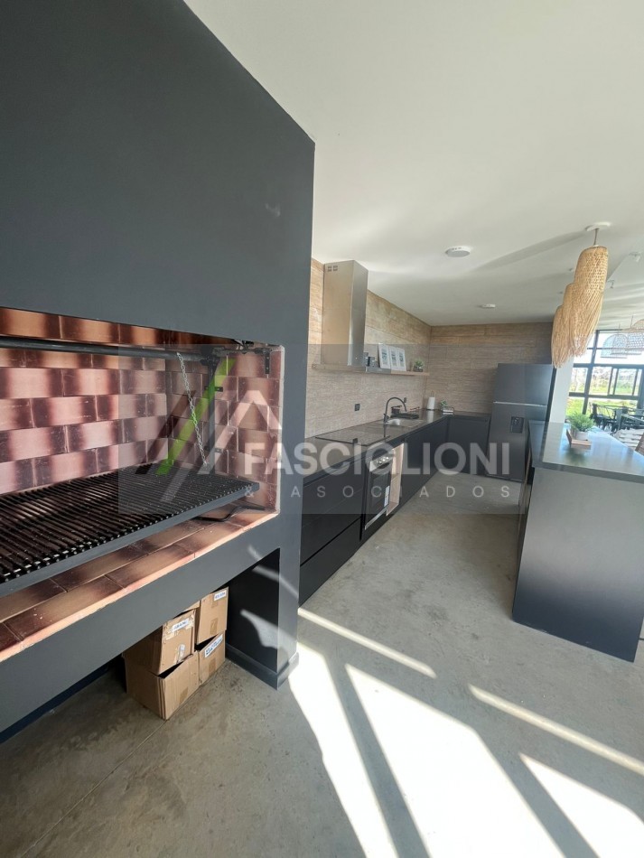 Lotes en barrio privado  la cercania 