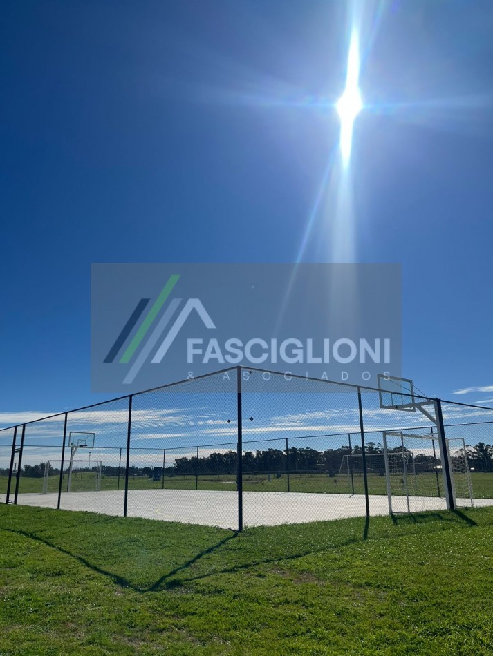 Lotes en barrio privado  la cercania 