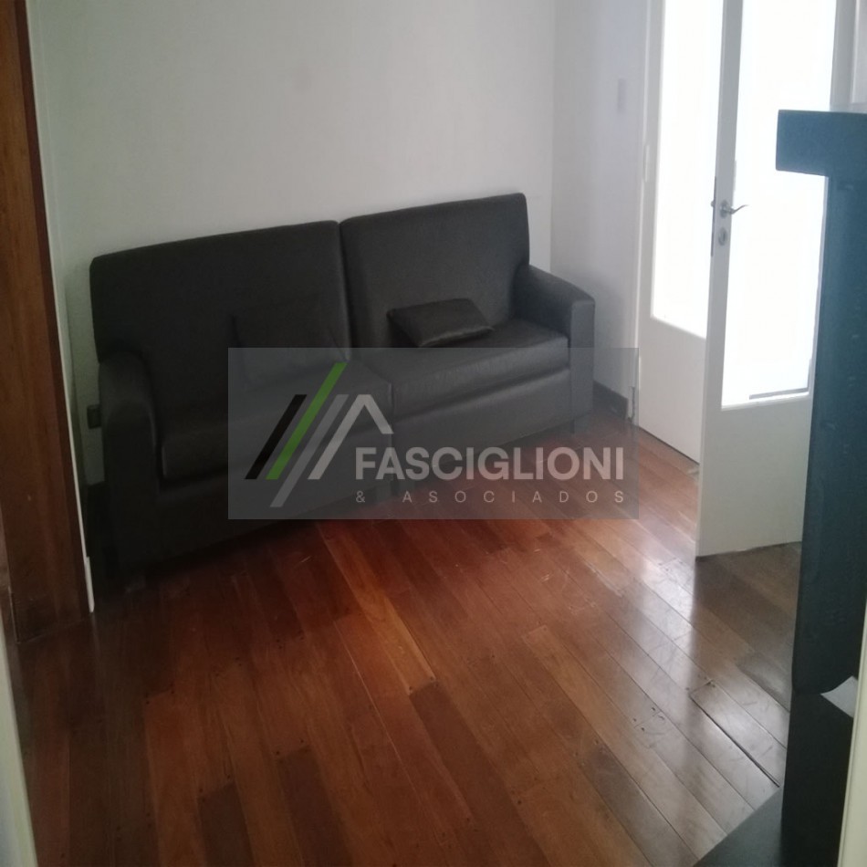 CHALET 6 ambientes. Saavedra y guemes