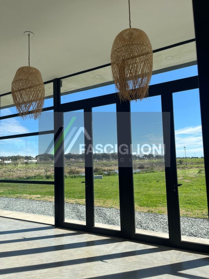 Lotes en barrio privado  la cercania 