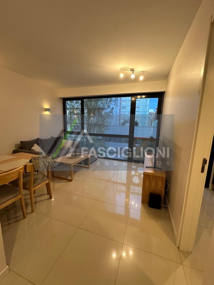 Departamento 2 ambientes . Cordoba 2400