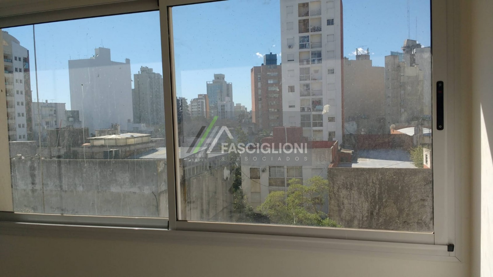 VENTA DEPTO. 1 AMB. LA PLATA