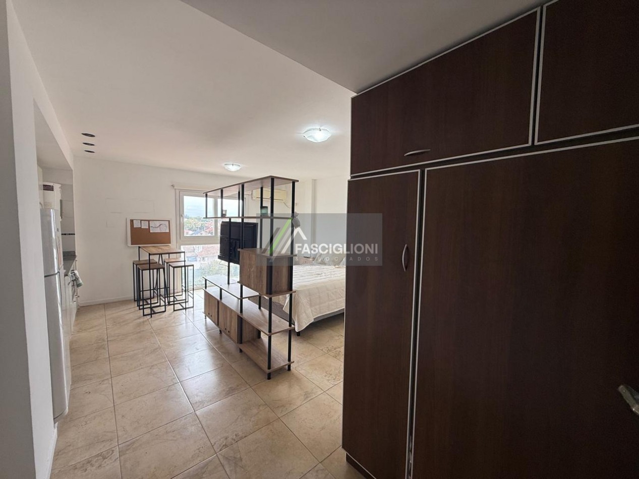 VENTA MODERNO AMBIENTE A METROS DEL MAR