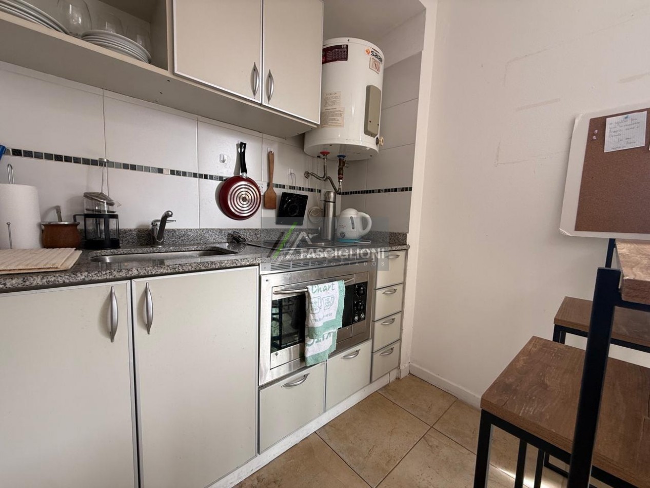 VENTA MODERNO AMBIENTE A METROS DEL MAR