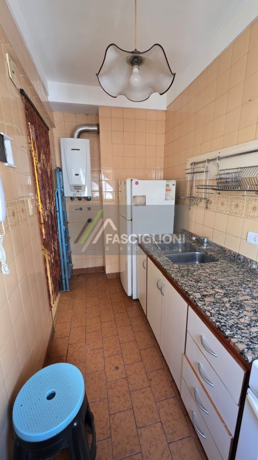 Ambiente en Venta al frente.  Zona Aldrey