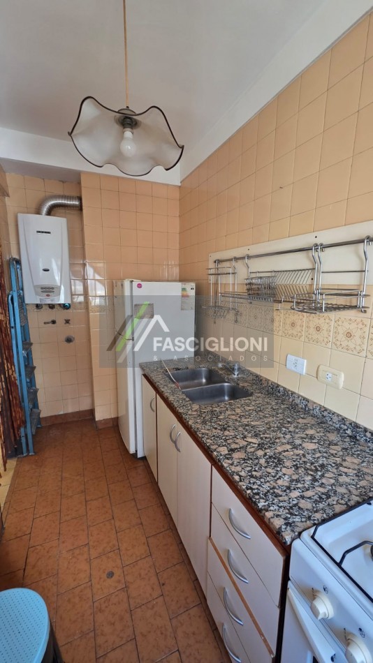 Ambiente en Venta al frente.  Zona Aldrey