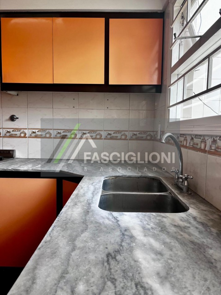 CHALET EN PLANTA ALTA DE 2 PISOS. 4 amb. MEXICO 2500