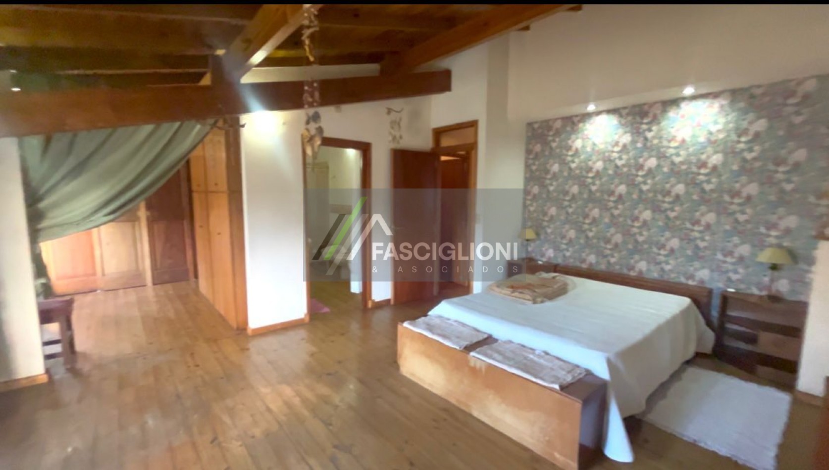 DOS PROPIEDADES EN UN LOTE . Chauvin