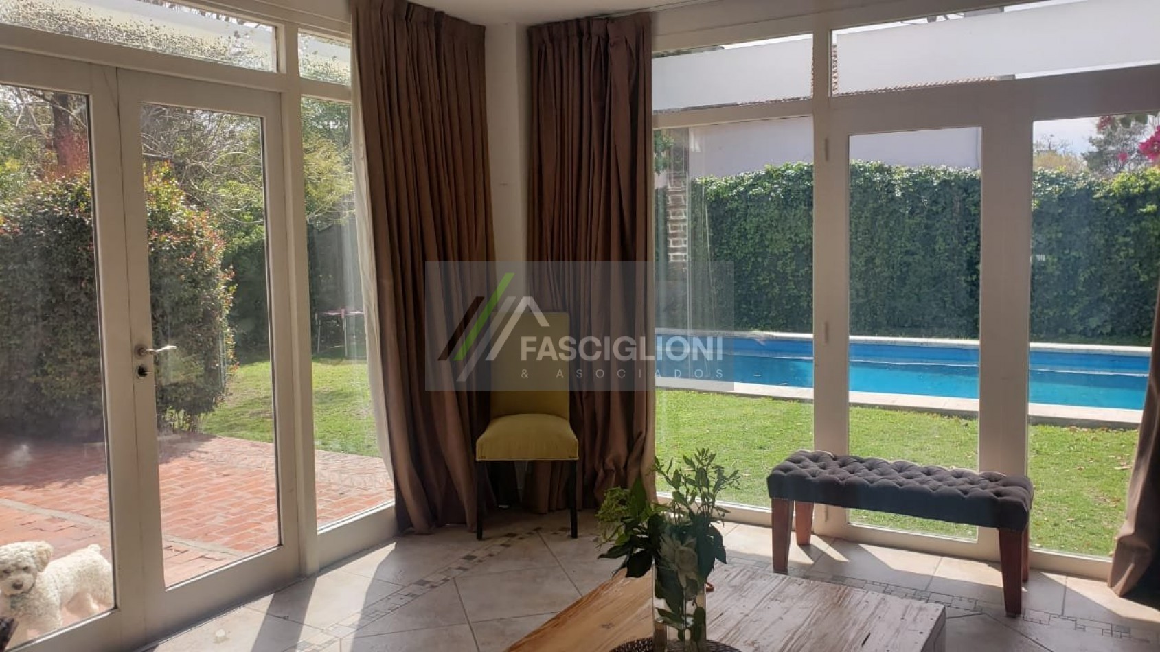 CHALET 6 ambientes. Saavedra y guemes