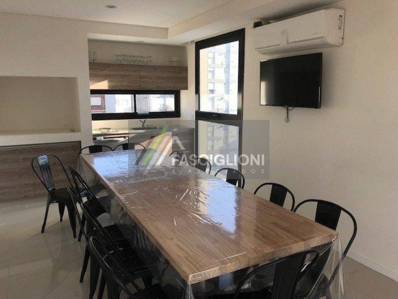 Departamento 2 ambientes . Cordoba 2400