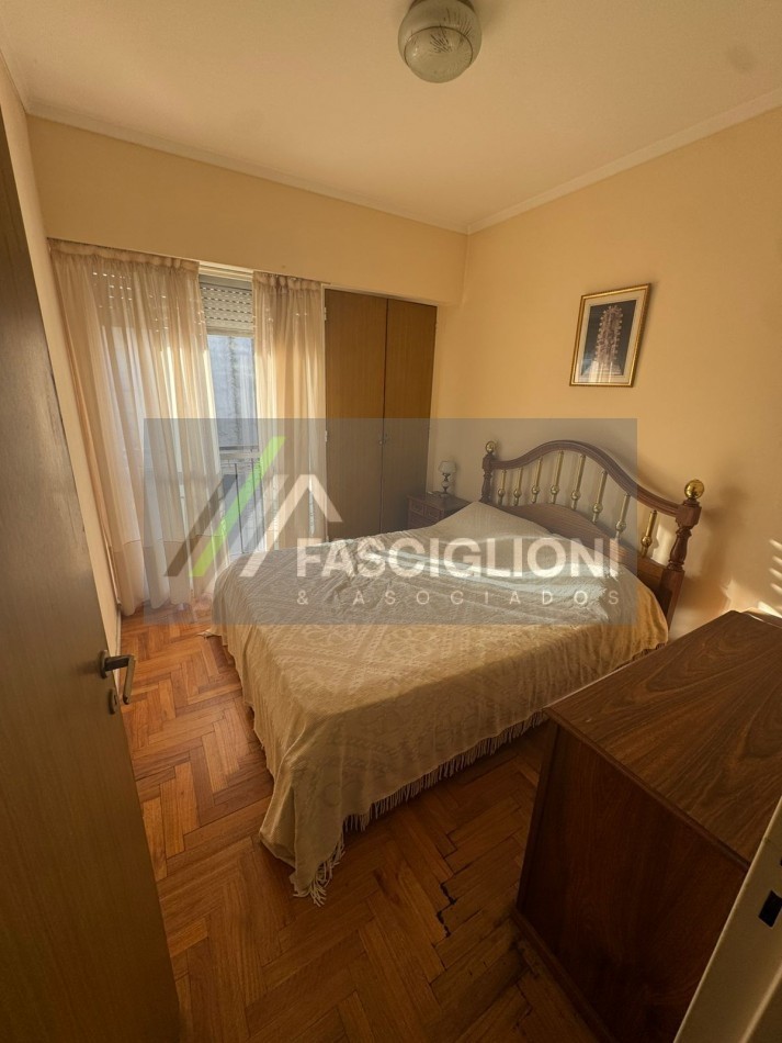 DEPARTAMENTO 3 amb. Con cochera. Entre Rios 2300