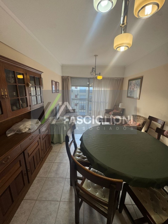 DEPARTAMENTO 3 amb. Con cochera. Entre Rios 2300