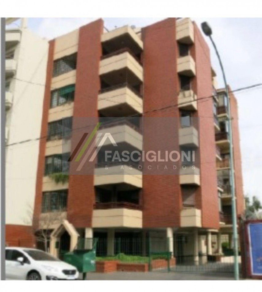 Departamento 3ambientes. Jujuy al 1200