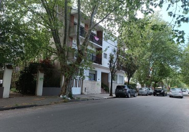 Departamento 2 ambientes zona la perla