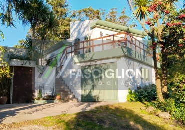 CASA 3 ambientes . SIERRA DE LOS PADRES